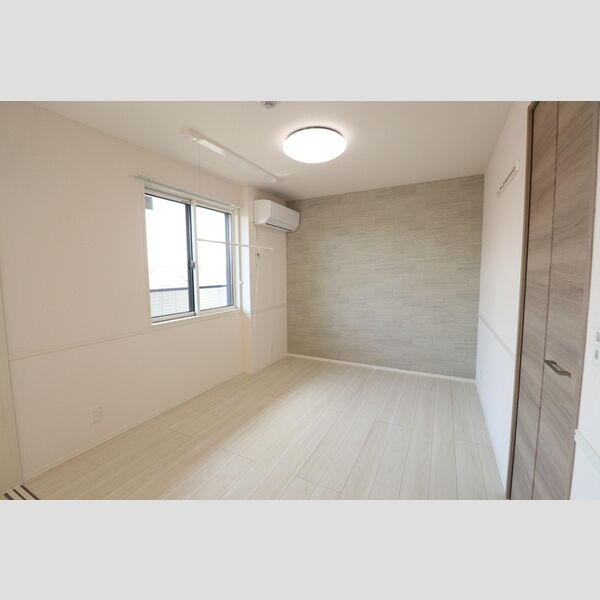 その他 (洋室①)