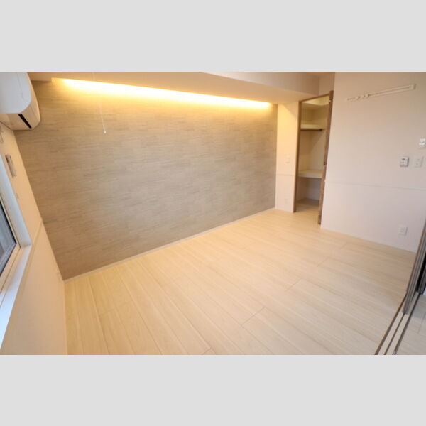 その他 (洋室①)