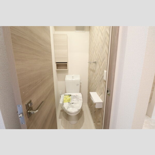 トイレ (温水洗浄暖房便座)