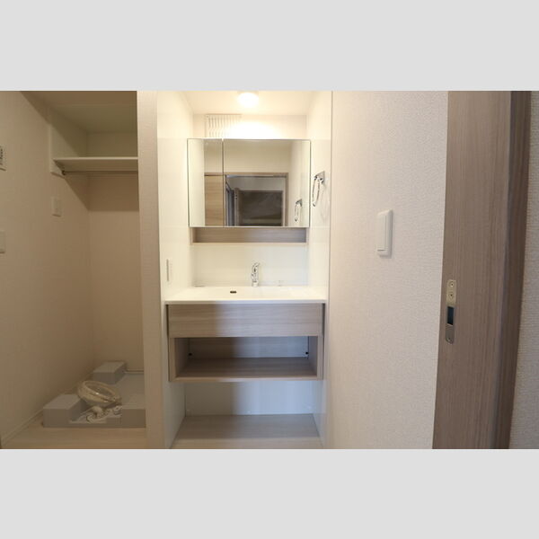 洗面所 (洗面台)