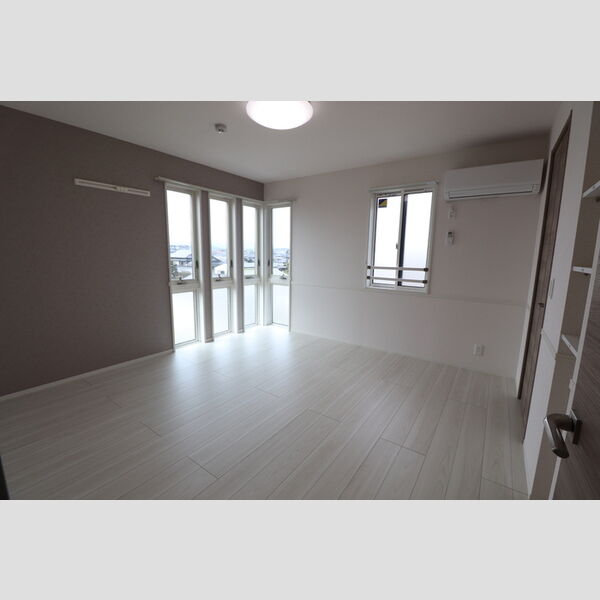 その他 (洋室①)