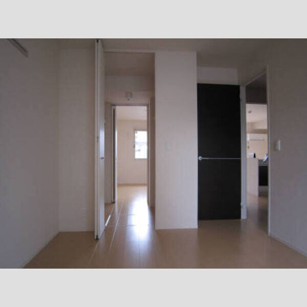 収納 (ウォークスルークローゼット)