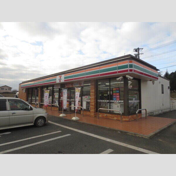 現地周辺 (セブンイレブン熊本大津美咲野店　667m)