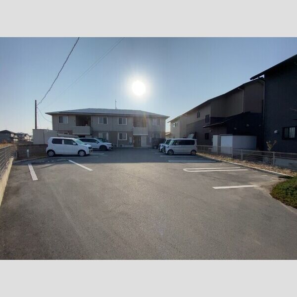 駐車場 (駐車場)