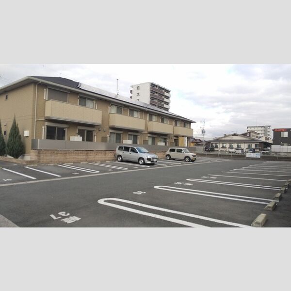 駐車場 (ピラール菊陽　Ⅱ棟　駐車場)