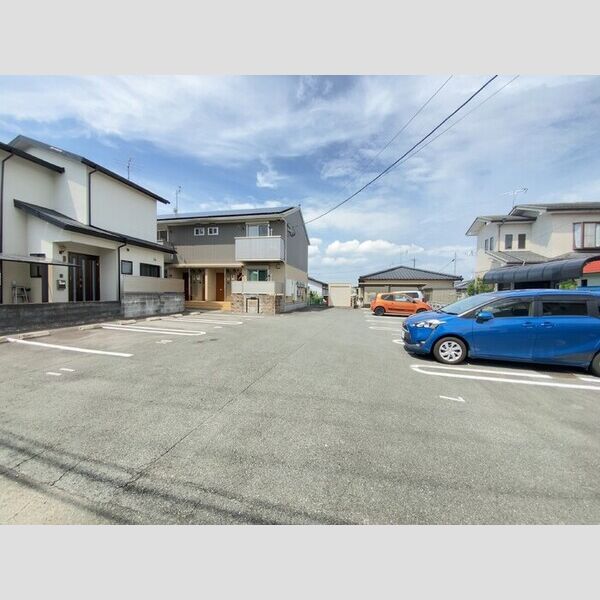 駐車場 (駐車場)