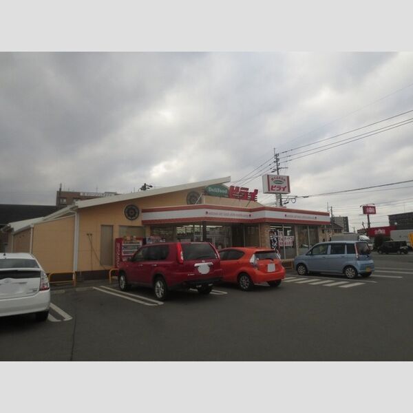 現地周辺 (おべんとうのヒライ菊陽バイパス店 137m)