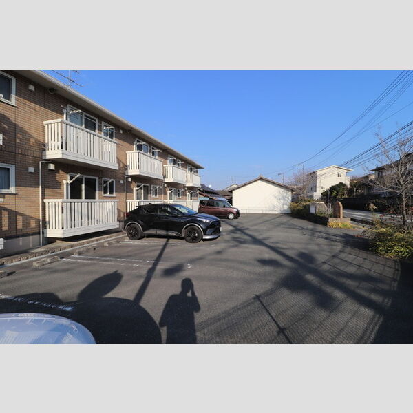 駐車場 (駐車場)