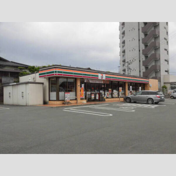 現地周辺 (セブンイレブン熊本合志店 660m)