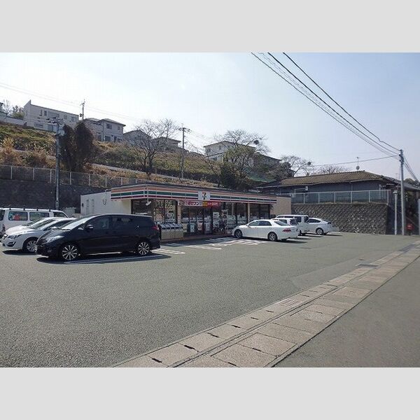 現地周辺 (セブンイレブン熊本兎谷店1472m)