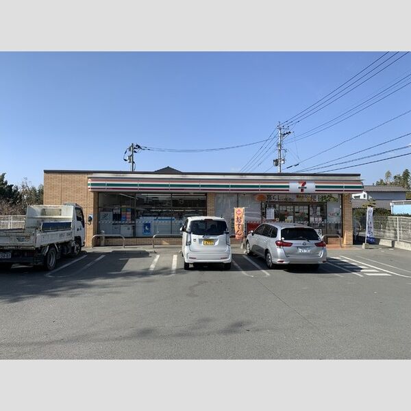 現地周辺 (セブンイレブン合志西南中入口店 117m)