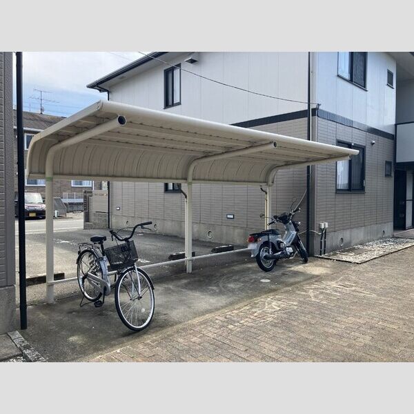 現地周辺 (パークサイドヴィラ 駐輪場)