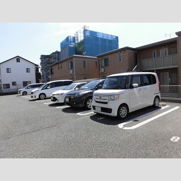 駐車場 (駐車場)