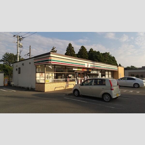 現地周辺 (セブンイレブン合志三ツ石駅前店 827m)