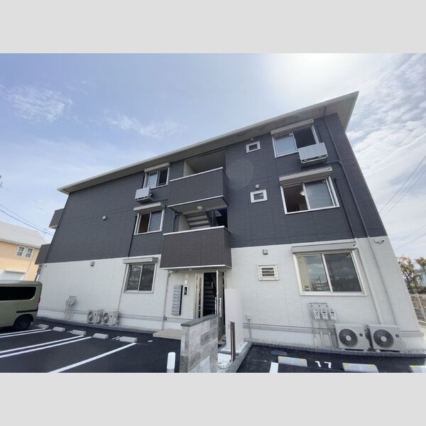 建物外観 (外観写真)