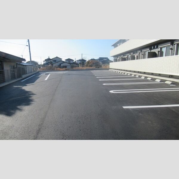 駐車場 (駐車場)