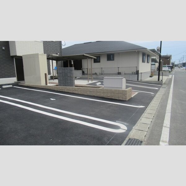 駐車場 (駐車場)