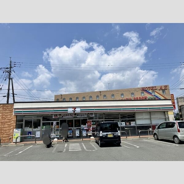 現地周辺 (セブンイレブン熊本四方寄町店まで880m)
