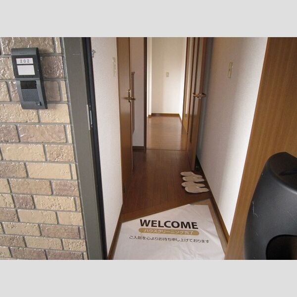 玄関 (202　玄関)