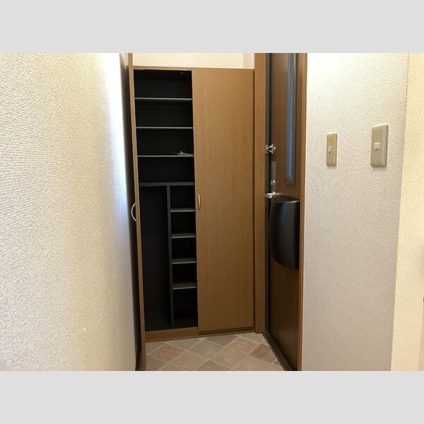 玄関 (A201　玄関)