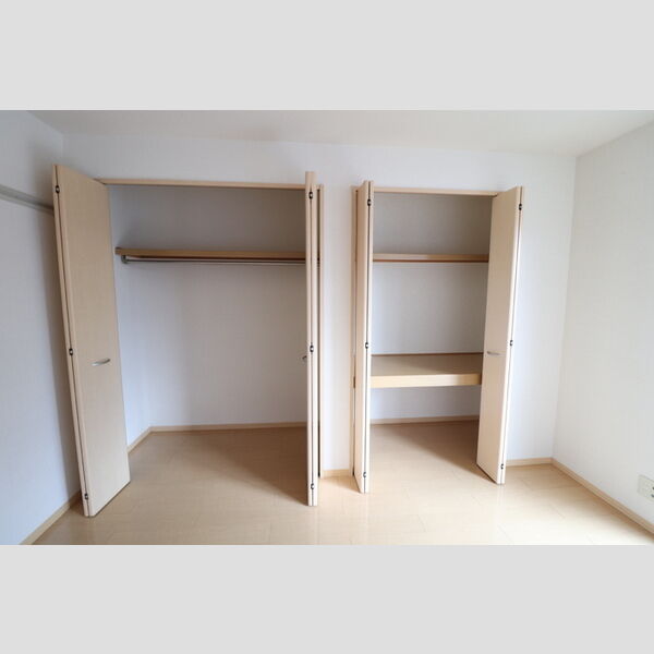 収納 (A202クローゼット)