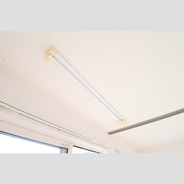 その他 (A106 室内物干し)