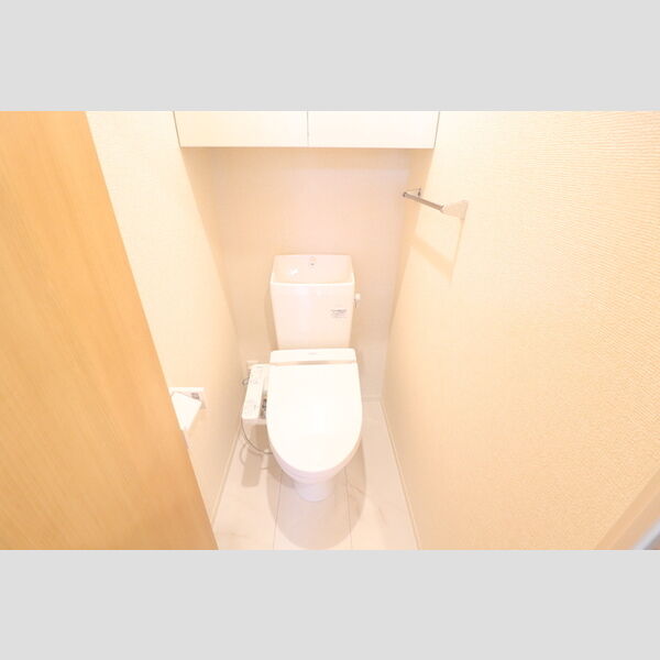 トイレ (201　温水洗浄便座)