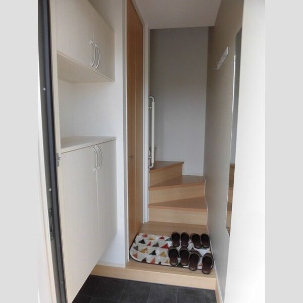 玄関 (201　玄関)