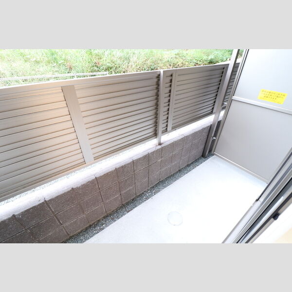 その他 (105　専用庭)