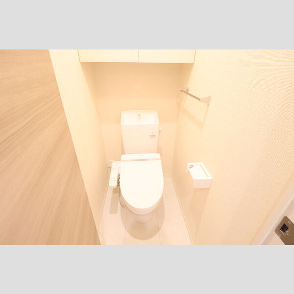 トイレ (105　温水洗浄便座)