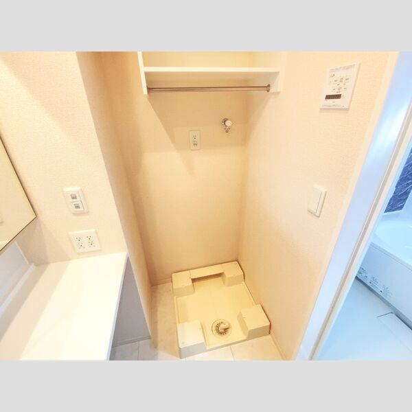 その他 (205室内洗濯機置き場)