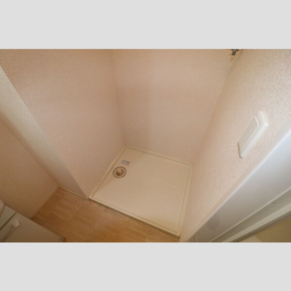 その他 (101 室内洗濯機置場)