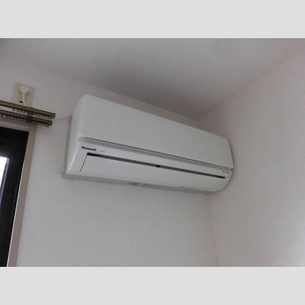 その他設備 (C105　エアコン)