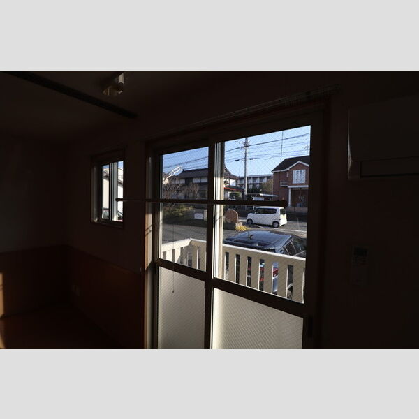 その他 (105　室内物干し)