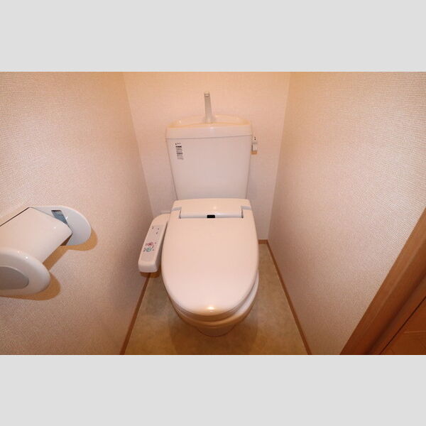 トイレ (105　温水洗浄暖房便座)