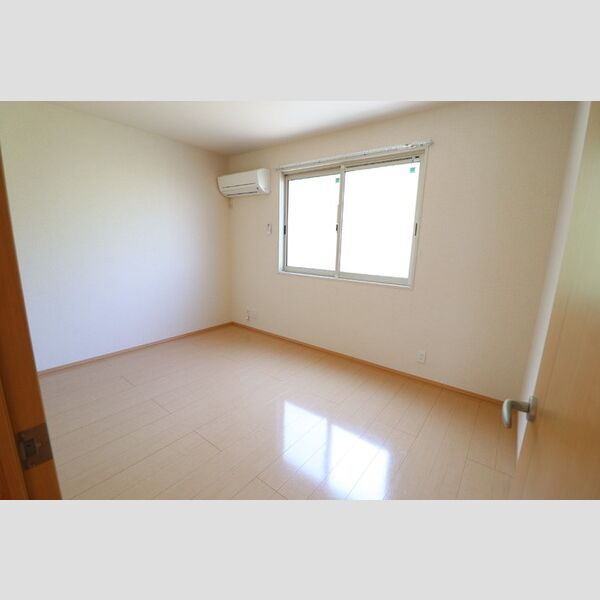 その他 (105洋室)