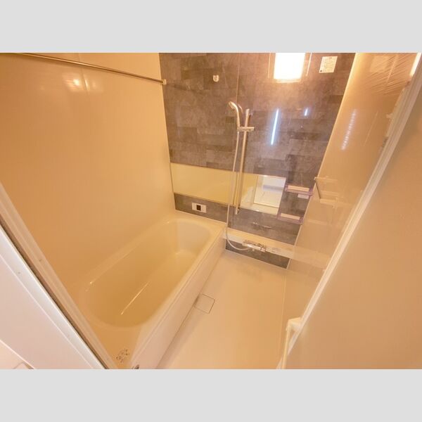 バス (浴室換気乾燥機付)