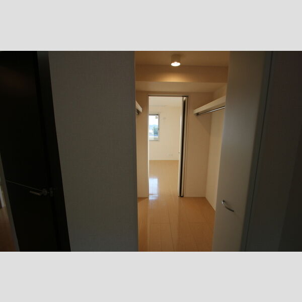 収納 (303　ウォークインクローゼット)