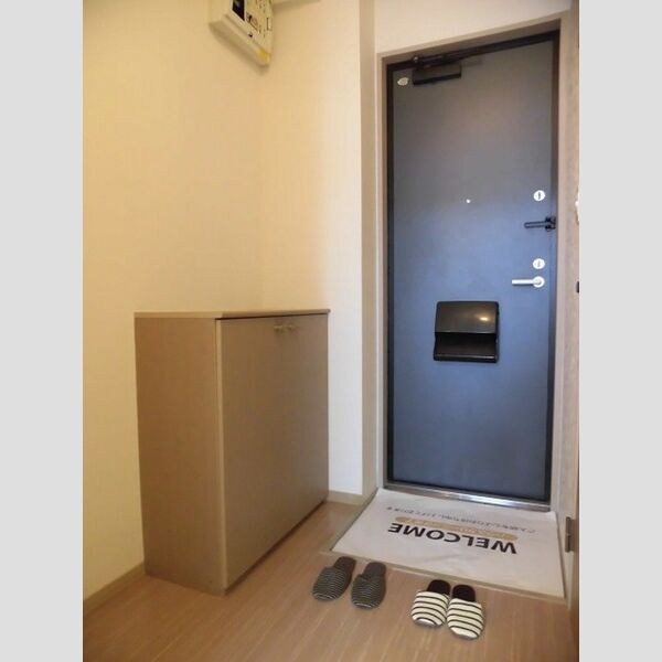 玄関 (105　玄関)