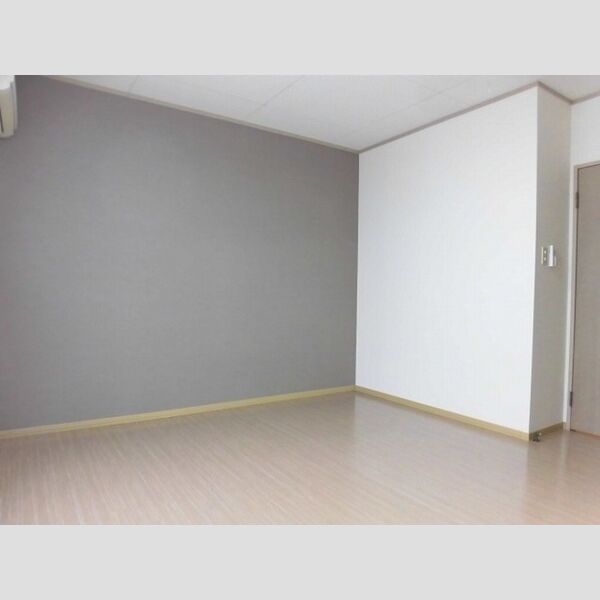 居室・リビング (105　洋室)