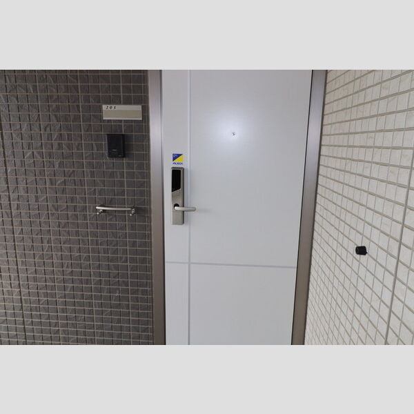 その他 (玄関)