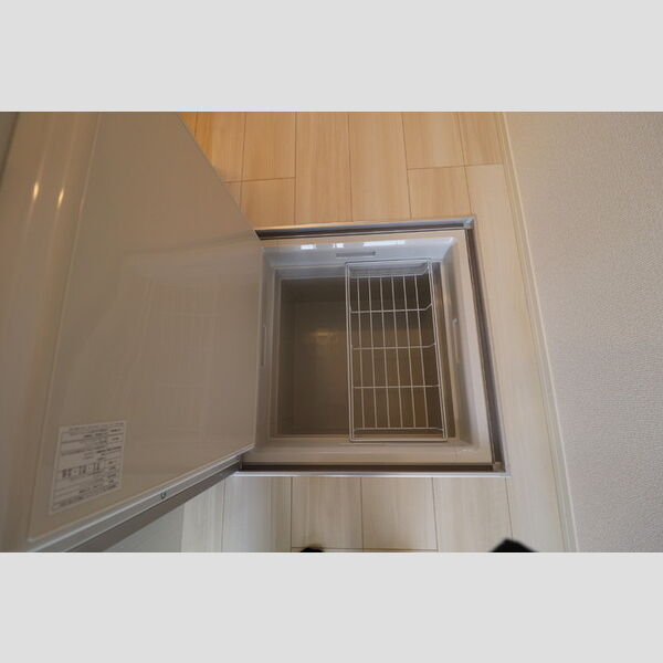 その他 (床下収納)