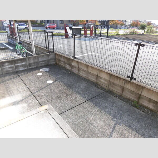 その他 (101　専用庭)