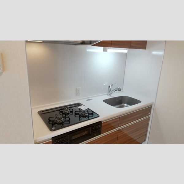 キッチン (102　キッチン)