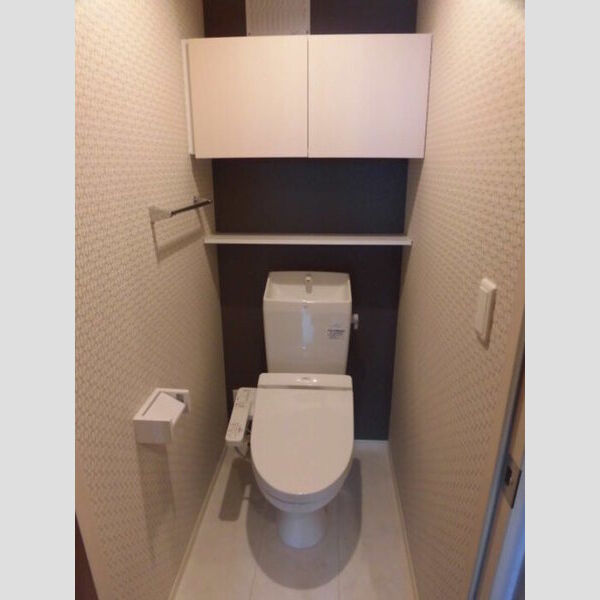 トイレ (温水暖房便座)