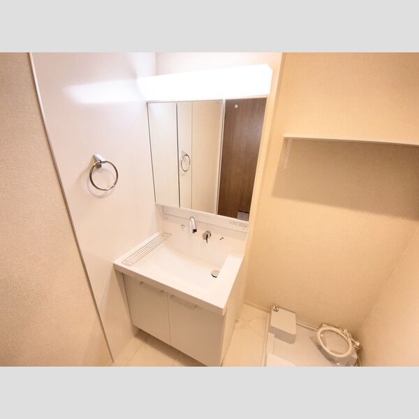 洗面所 (302洗面台)