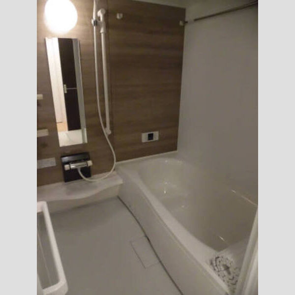 バス (103 一坪風呂)