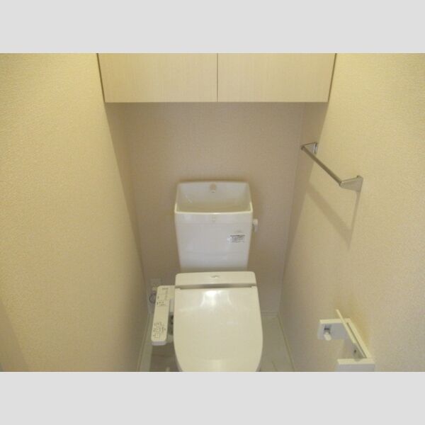 トイレ (201　温水洗浄便座)