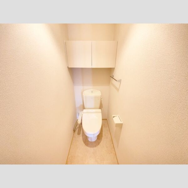 トイレ (101トイレ)