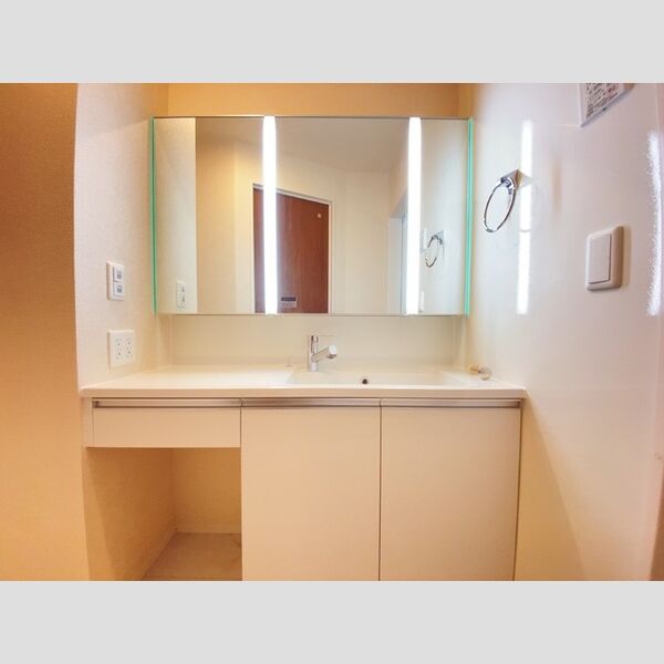 洗面所 (105洗面台)